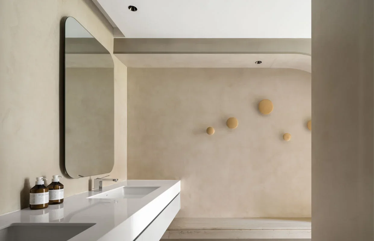 Plain Homeland Slider Three Item 7